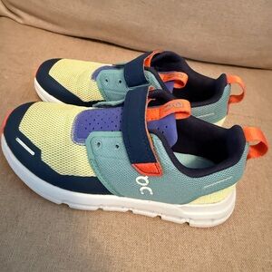 On Running Cloud Play Multi Color Shoes
